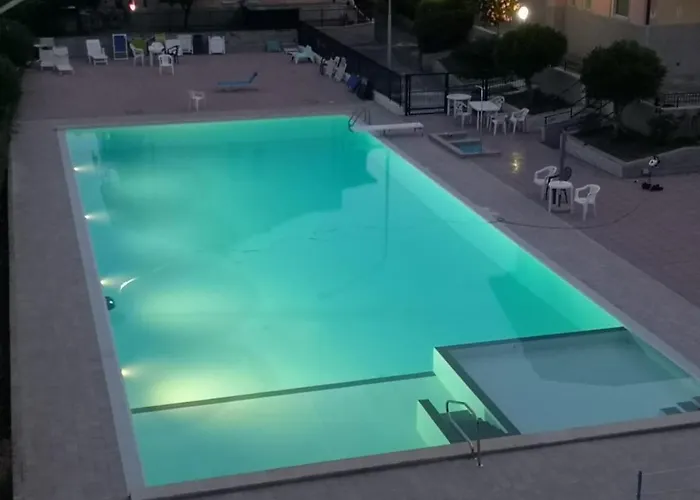 Apartamento Ceriale Suite